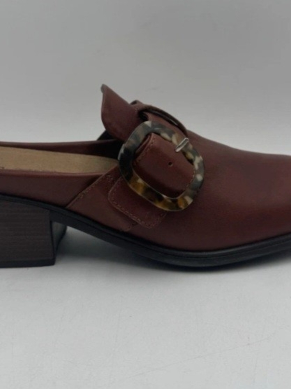 New Naot Women’s Brown Leather Mule with Tortoiseshell Buckle 9.5M / 41